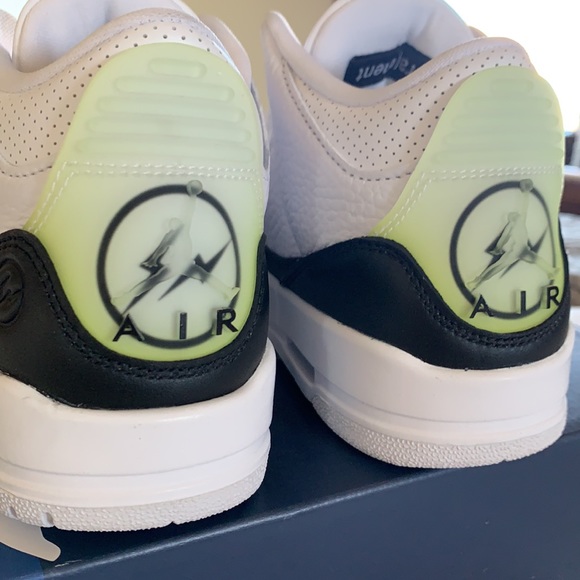 Jordan 3 retro Fragment (yellowing heel tab) Men’s 4.5/ Women’s 6. - Picture 8 of 11